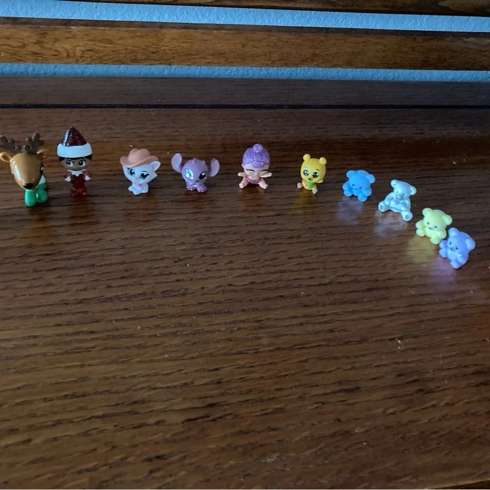 Lot Of Miniatures Elf on a shelf flocked bears Disney